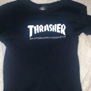 A short sleeved thrasher
